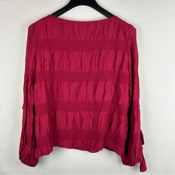 Club Monaco red ruffle sleeve blouse top size M - Picture 6 of 6